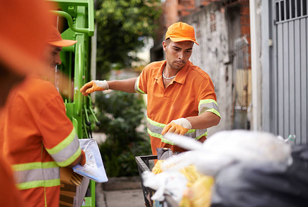 Best Commercial Cleanout Services  in Catahou, LA